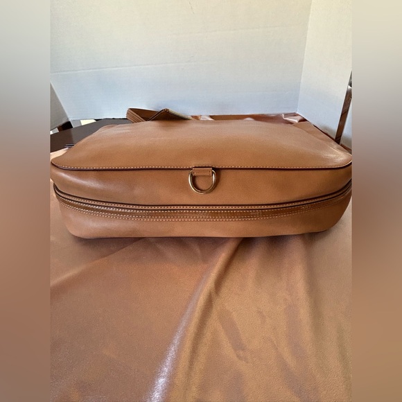 Chloe Sam Leather Tote - Picture 14 of 16